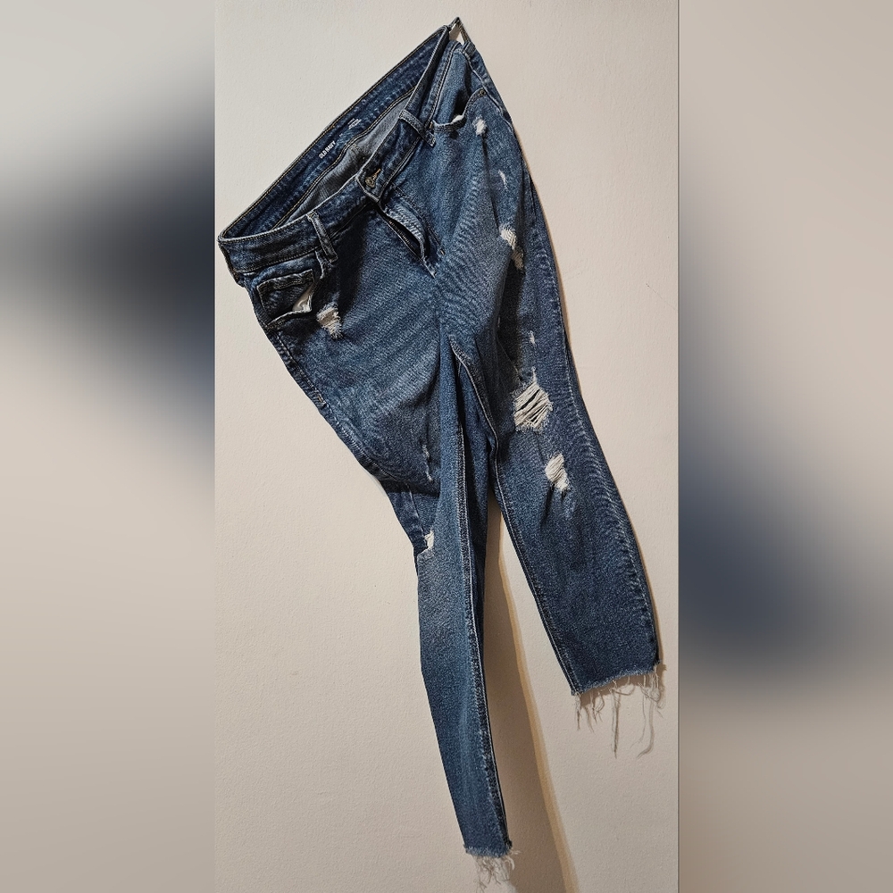 Old Navy Mid-Rise Rockstar Super Skinny Jeans Size 16 Regular